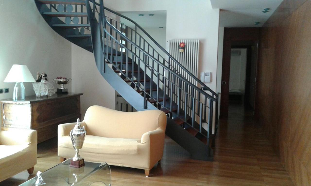 B & B Paradiso 로레토 외부 사진